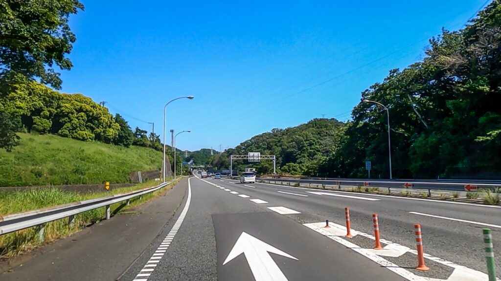 横浜市内の車線変更